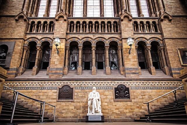99 Structural Engineers Privacy RBKC Victoria and Albert Museum Bruno Martins z2f (1)